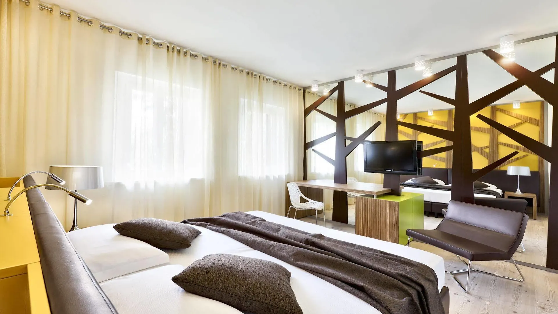 Ai Cadelach Hotel Giulia Revine Lago