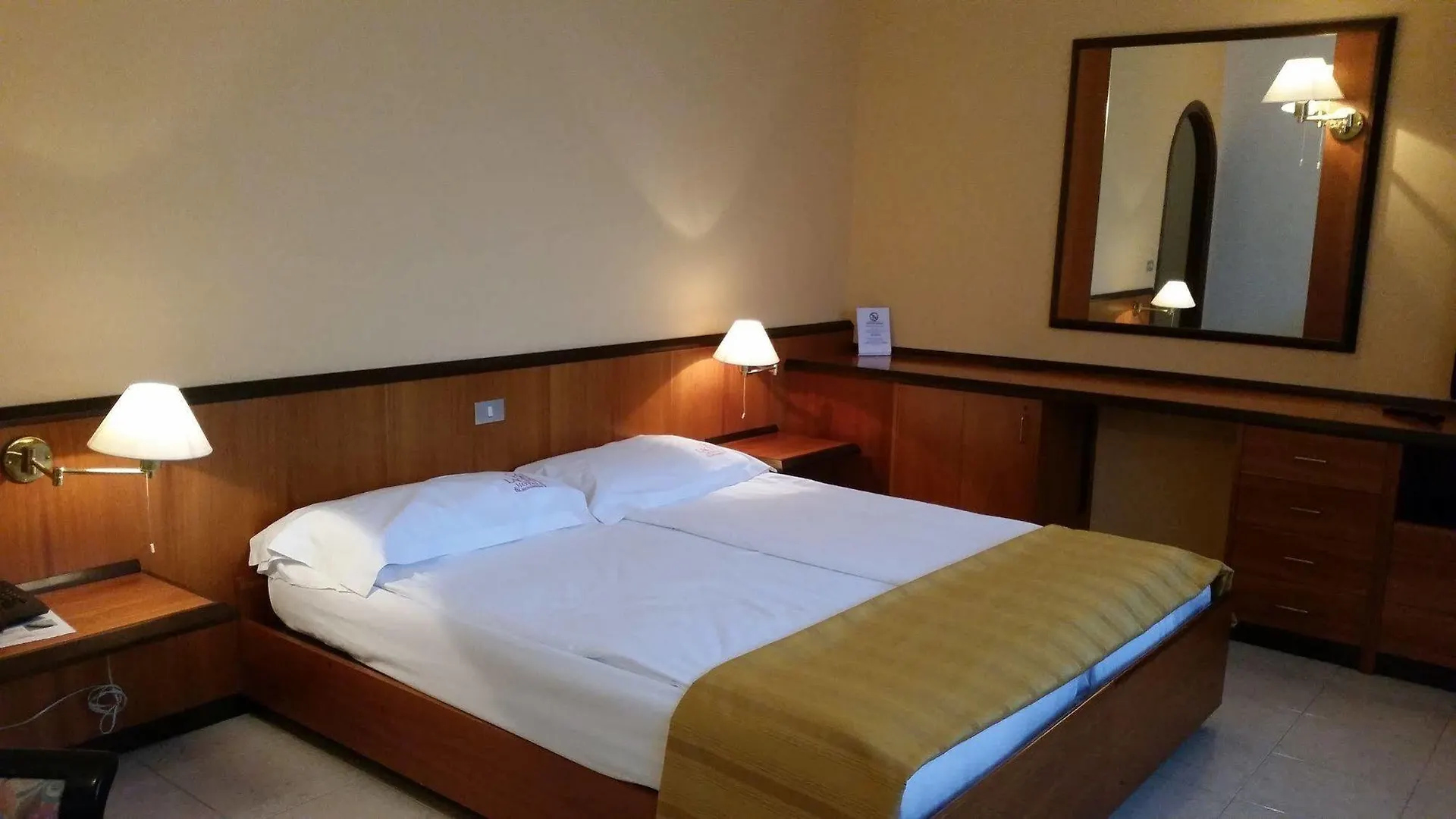 Ai Cadelach Hotel Giulia Revine Lago Italia